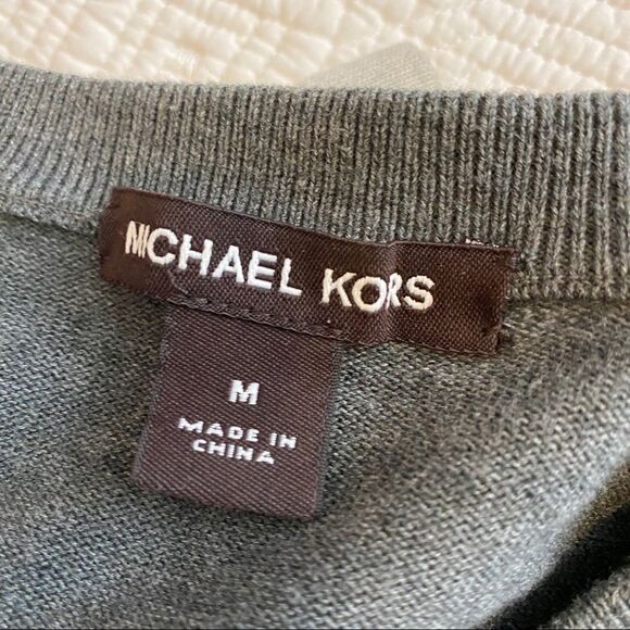 Michael Kors vneck color block slim sweater medium - Picture 4 of 7